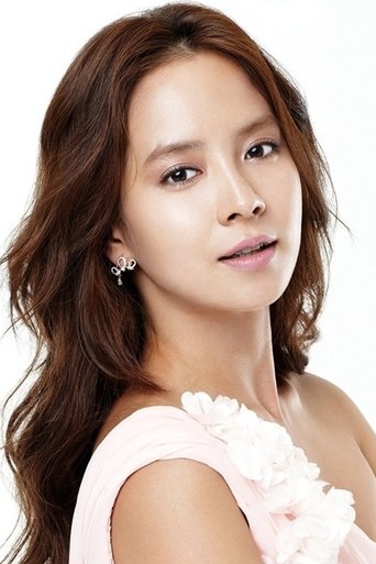 Song Ji-Hyo